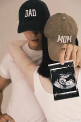 演员陈伟霆官宣与何穗生子  宝宝棕色头发高鼻梁