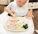 别用玩具逗宝宝吃饭！辅食喂养，关键在让孩子爱上食物本身